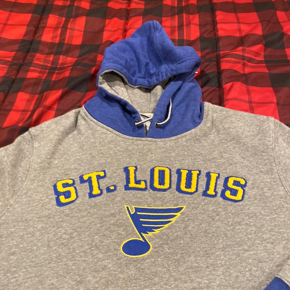 St. Louis Blues Hoodie size Large